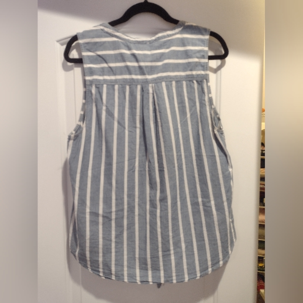 C&C California blue and white striped button down tank top size large NWOT - Picture 2 of 4